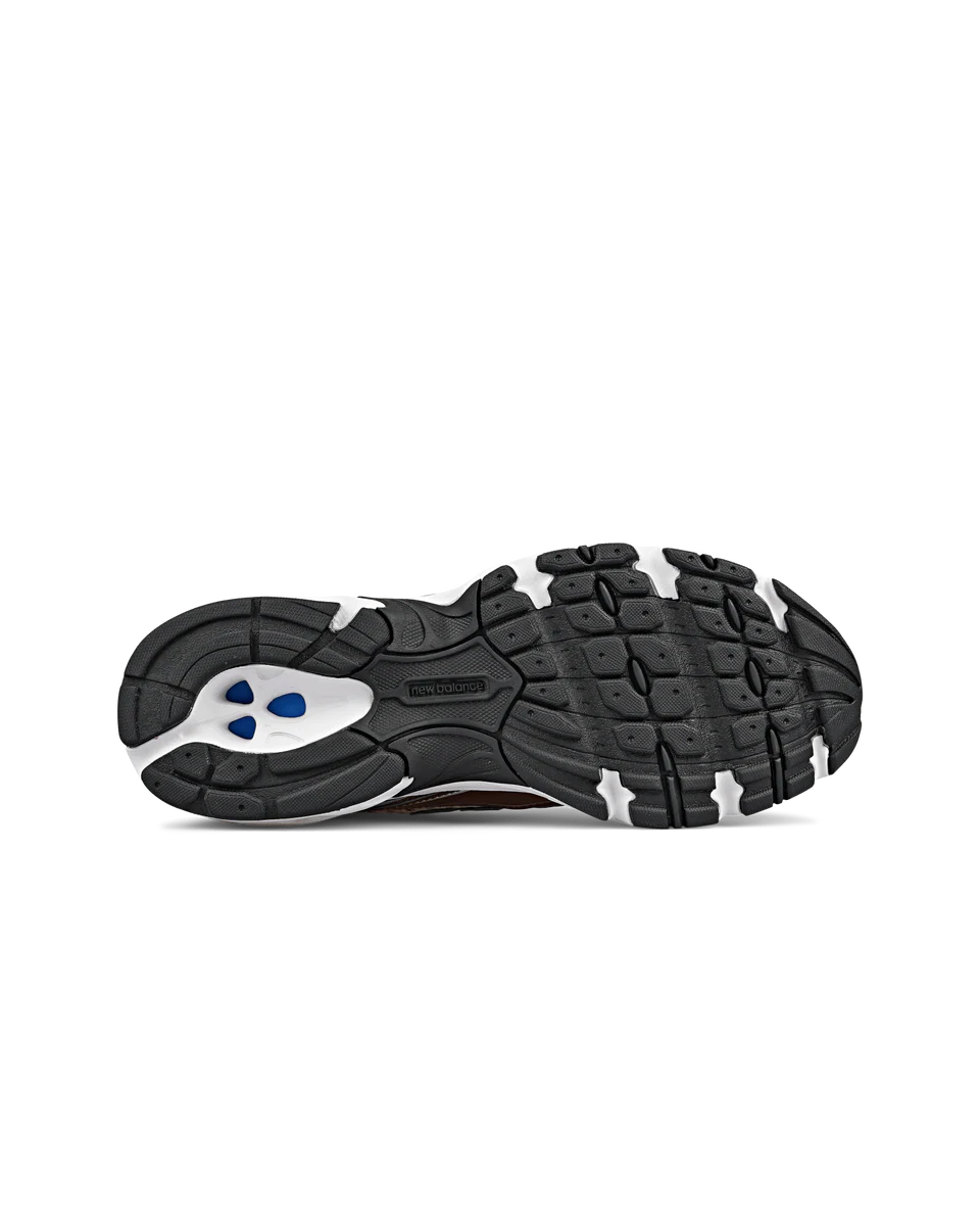 NEW BALANCE 740 BEIGE