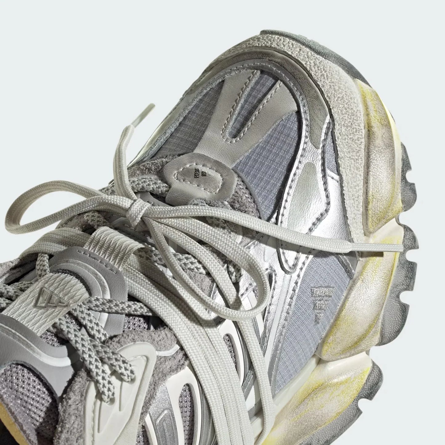 ADIDAS XLG RUNNER DELUXE - GREY METALLIC SILVER