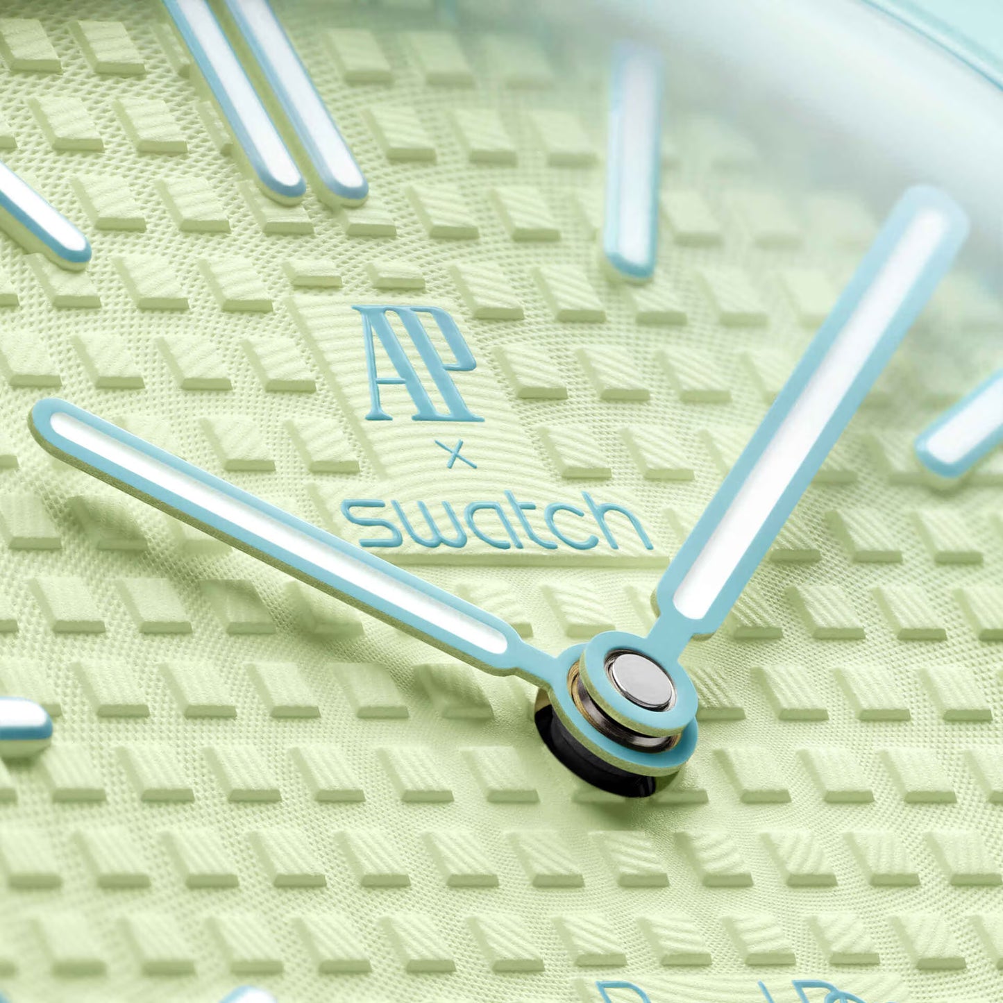 AUDEMARS PIGUET x SWATCH BLAUE ACHT