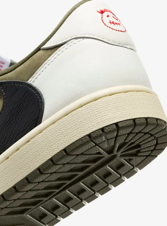 AIR JORDAN 1 RETRO LOW OG SP TRAVIS SCOTT REVERSE OLIVE