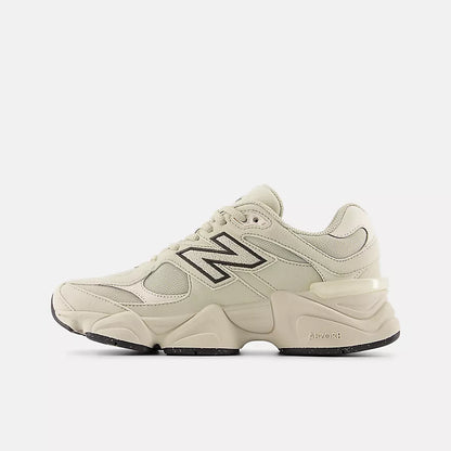 NEW BALANCE 9060 Beige